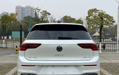 Volkswagen Golf VIII, 2022 год, 2 197 000 рублей, 6 фотография