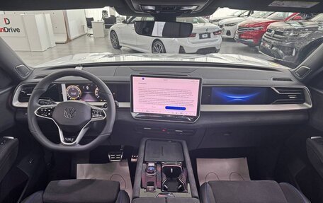 Volkswagen Teramont, 2025 год, 6 399 000 рублей, 7 фотография