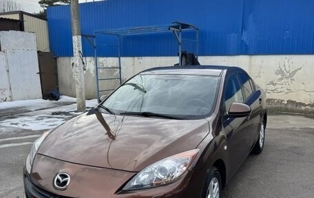 Mazda 3, 2011 год, 850 000 рублей, 2 фотография