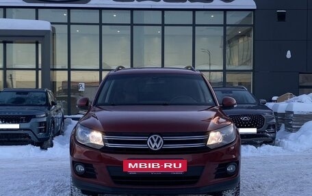 Volkswagen Tiguan I, 2015 год, 1 399 000 рублей, 2 фотография