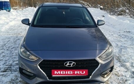 Hyundai Solaris II рестайлинг, 2019 год, 1 590 000 рублей, 4 фотография