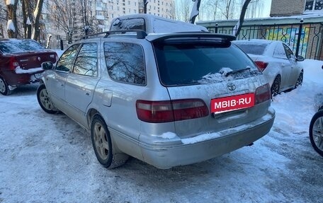 Toyota Camry, 1997 год, 580 000 рублей, 2 фотография