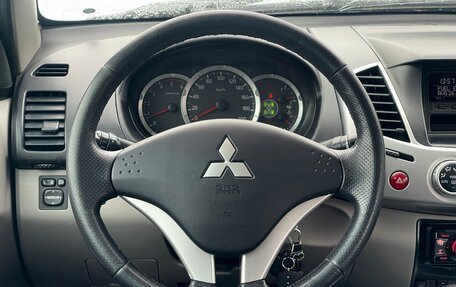 Mitsubishi L200 IV рестайлинг, 2011 год, 1 199 000 рублей, 12 фотография