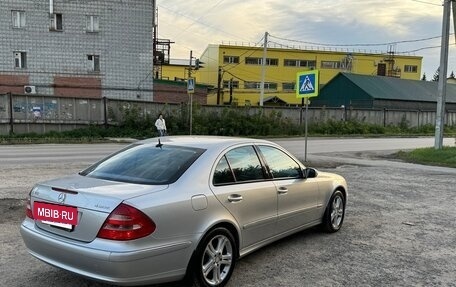 Mercedes-Benz E-Класс, 2003 год, 2 200 000 рублей, 4 фотография