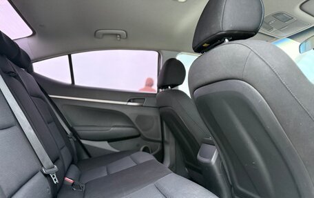 Hyundai Elantra VI рестайлинг, 2016 год, 1 097 000 рублей, 4 фотография