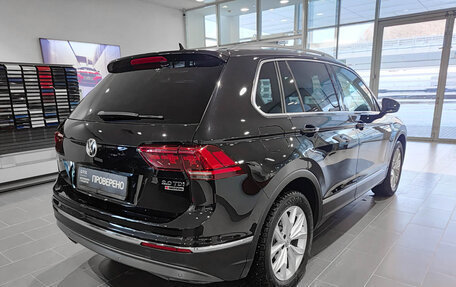 Volkswagen Tiguan II, 2017 год, 2 250 000 рублей, 5 фотография