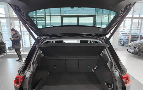 Volkswagen Tiguan II, 2017 год, 2 250 000 рублей, 10 фотография