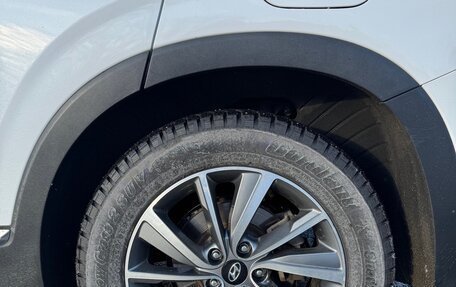 Hyundai Santa Fe IV, 2019 год, 3 000 000 рублей, 13 фотография