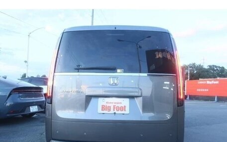 Honda Stepwgn, 2022 год, 2 620 000 рублей, 4 фотография