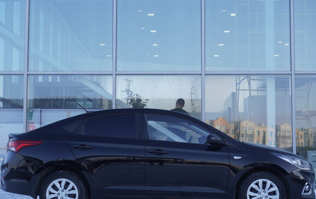 Hyundai Solaris II рестайлинг, 2018 год, 1 318 000 рублей, 4 фотография