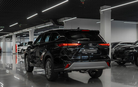 Toyota Highlander, 2025 год, 5 600 000 рублей, 5 фотография
