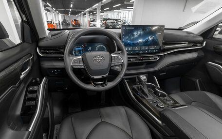 Toyota Highlander, 2025 год, 5 600 000 рублей, 7 фотография