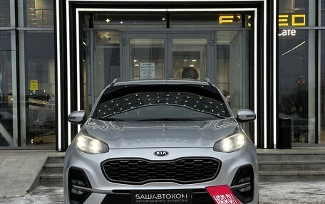 KIA Sportage IV рестайлинг, 2018 год, 2 049 000 рублей, 2 фотография