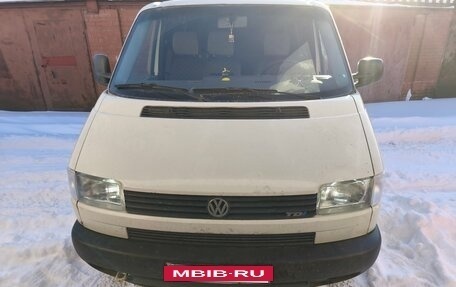 Volkswagen Transporter T4, 2002 год, 650 000 рублей, 3 фотография