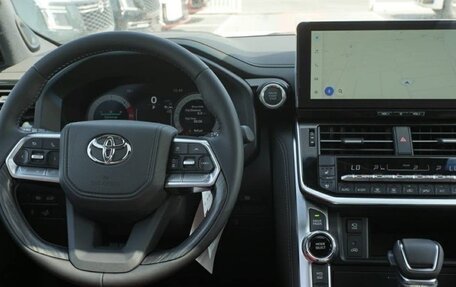 Toyota Land Cruiser, 2025 год, 12 700 000 рублей, 12 фотография