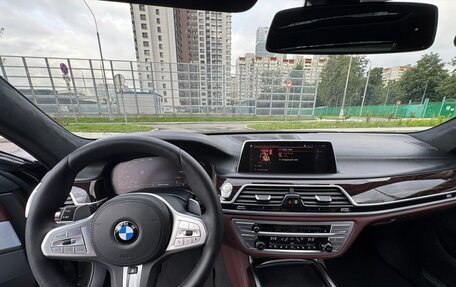 BMW 7 серия, 2019 год, 10 200 000 рублей, 16 фотография