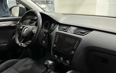 Skoda Octavia, 2017 год, 1 949 900 рублей, 10 фотография