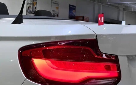 BMW 2 серия F22, 2018 год, 1 550 000 рублей, 11 фотография