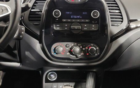 Renault Kaptur I рестайлинг, 2020 год, 1 640 000 рублей, 11 фотография