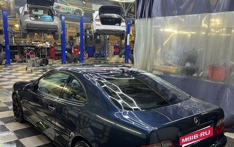 Mercedes-Benz CLK-Класс, 2001 год, 420 000 рублей, 4 фотография