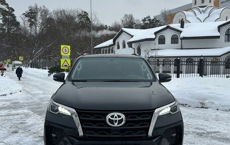 Toyota Fortuner II, 2021 год, 3 580 000 рублей, 2 фотография