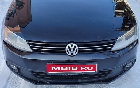 Volkswagen Jetta VI, 2012 год, 720 000 рублей, 2 фотография