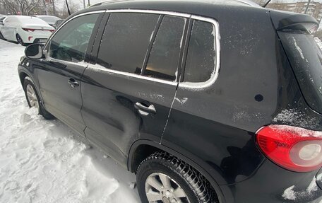 Volkswagen Tiguan I, 2011 год, 1 620 000 рублей, 2 фотография