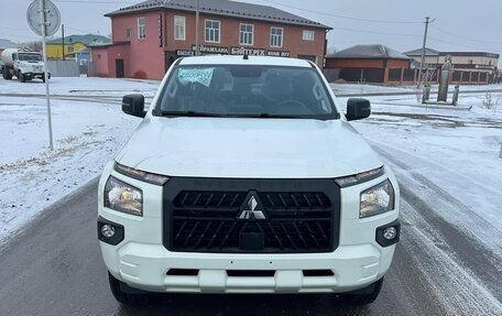 Mitsubishi L200, 2025 год, 4 490 000 рублей, 2 фотография