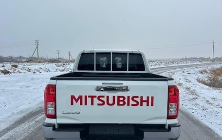Mitsubishi L200, 2025 год, 4 490 000 рублей, 6 фотография