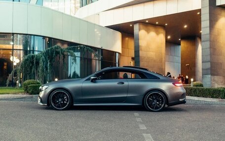 Mercedes-Benz E-Класс AMG, 2018 год, 5 490 000 рублей, 8 фотография