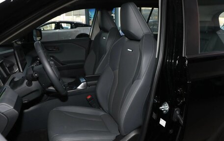 Toyota RAV4, 2026 год, 4 350 123 рублей, 11 фотография