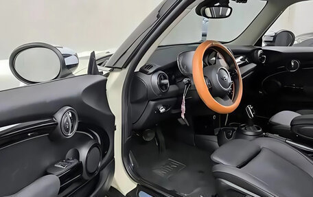 MINI Hatch, 2022 год, 2 300 000 рублей, 3 фотография