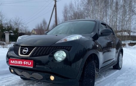 Nissan Juke II, 2014 год, 880 000 рублей, 1 фотография