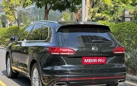 Volkswagen Touareg III, 2023 год, 6 200 000 рублей, 4 фотография