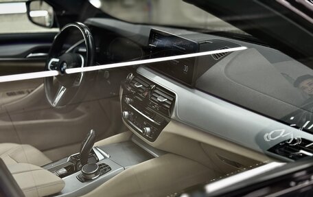 BMW 5 серия, 2019 год, 3 350 000 рублей, 11 фотография