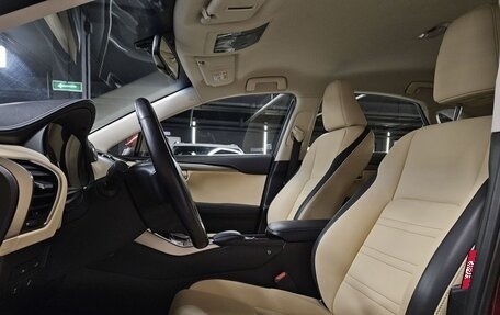 Lexus NX I, 2016 год, 2 650 000 рублей, 13 фотография