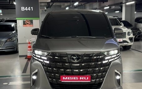 Toyota Alphard, 2025 год, 10 777 123 рублей, 2 фотография