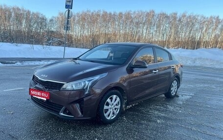 KIA Rio IV, 2021 год, 1 550 000 рублей, 5 фотография