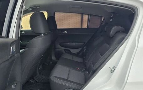 KIA Sportage IV рестайлинг, 2018 год, 2 250 000 рублей, 4 фотография