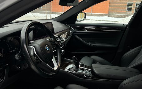 BMW 5 серия, 2019 год, 2 490 000 рублей, 7 фотография