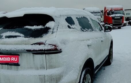 Geely Atlas, 2024 год, 1 690 000 рублей, 3 фотография