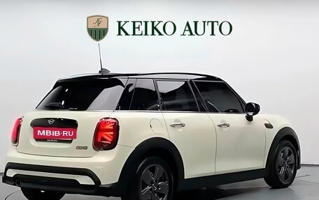 MINI Hatch, 2021 год, 1 750 000 рублей, 4 фотография