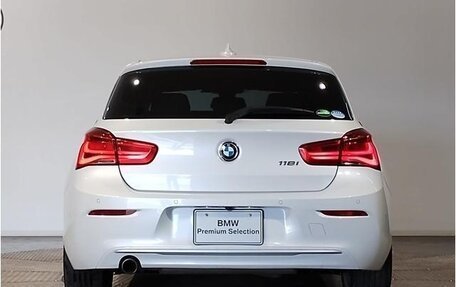 BMW 1 серия, 2018 год, 1 400 000 рублей, 5 фотография