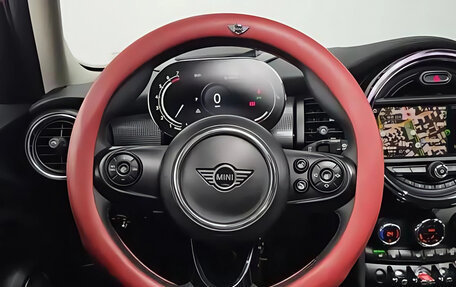 MINI Hatch, 2021 год, 1 800 000 рублей, 5 фотография