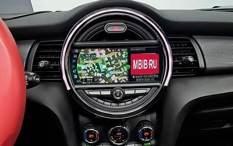 MINI Hatch, 2021 год, 1 800 000 рублей, 11 фотография