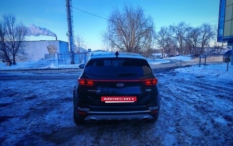 KIA Sportage IV рестайлинг, 2020 год, 2 200 000 рублей, 5 фотография