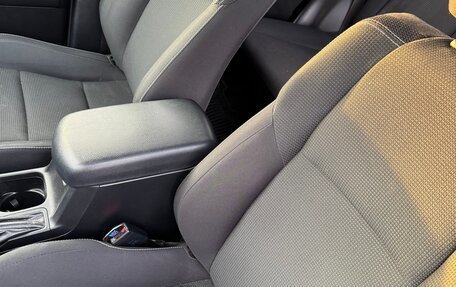 Toyota RAV4, 2018 год, 1 150 000 рублей, 8 фотография