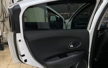 Honda Vezel, 2014 год, 1 100 000 рублей, 9 фотография