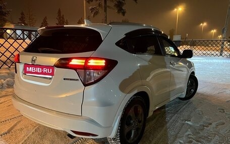 Honda Vezel, 2014 год, 1 100 000 рублей, 3 фотография