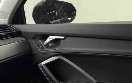 Audi Q3, 2021 год, 2 700 000 рублей, 8 фотография